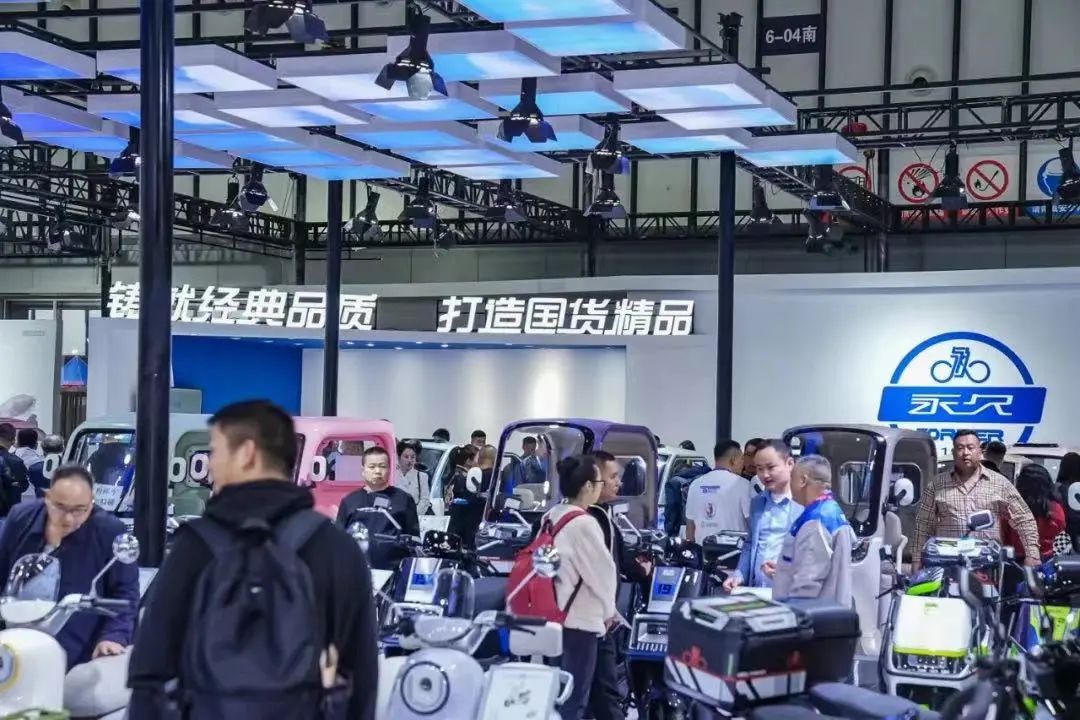 7e60db8a3cc71aaae32e49e9d37c3eae.jpg
