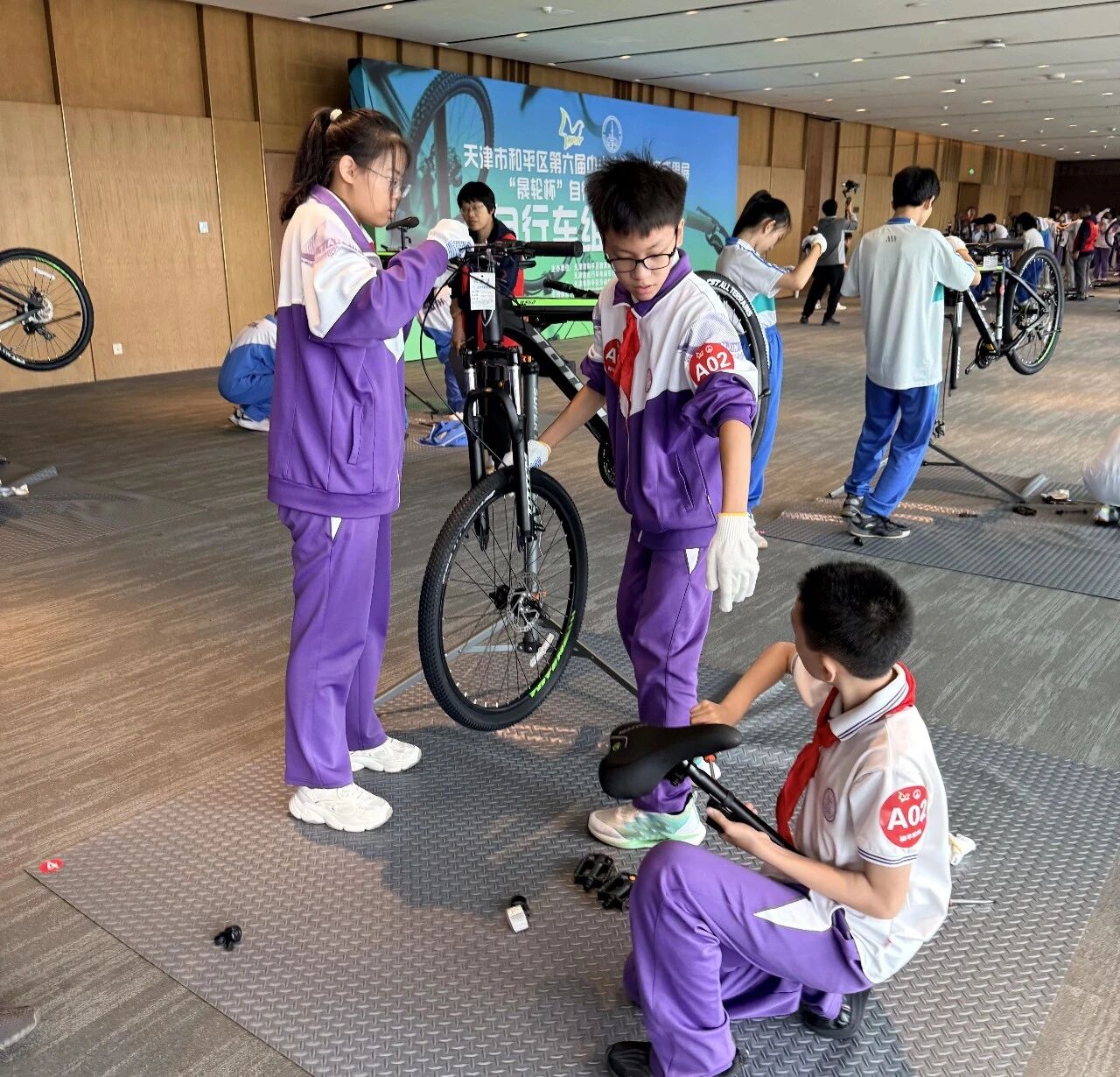 1759990073449251.jpg 405eff3dbc13a7f85c61b0e3f1478bb7.jpg